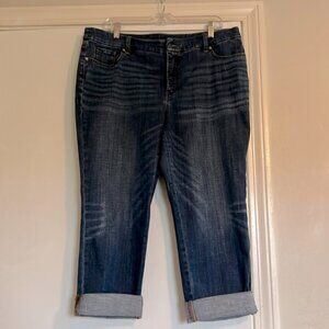 Chicos slimming girlfriend crop jeans in size 2.5 (14)